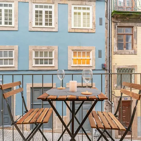 Luxussátor Loft With Great Balcony And Ac Close To Clerigos Porto