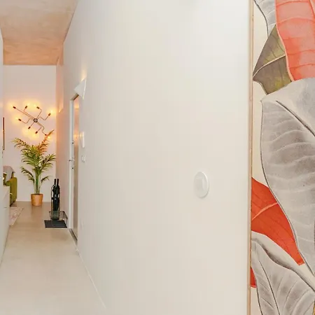 Luksusowy namiot Loft With Great Balcony And Ac Close To Clerigos