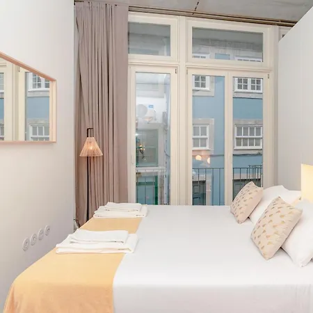 Loft With Great Balcony And Ac Close To Clerigos * Porto